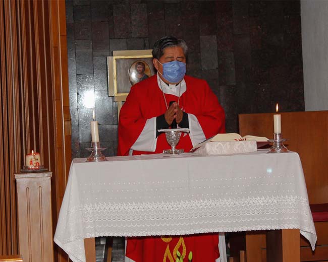 Director instituto catolico de Puebla